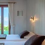 Lao-lao By Interhome Chalet *