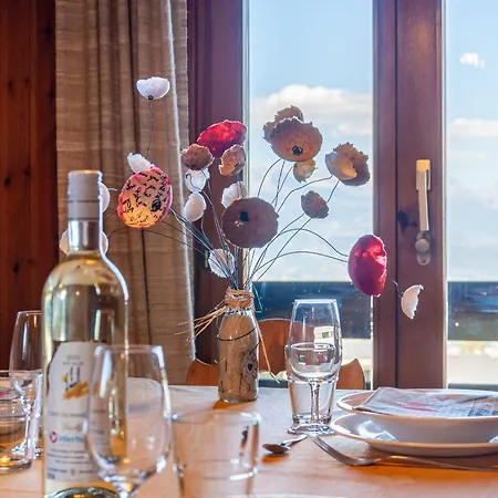 Lao-lao By Interhome *