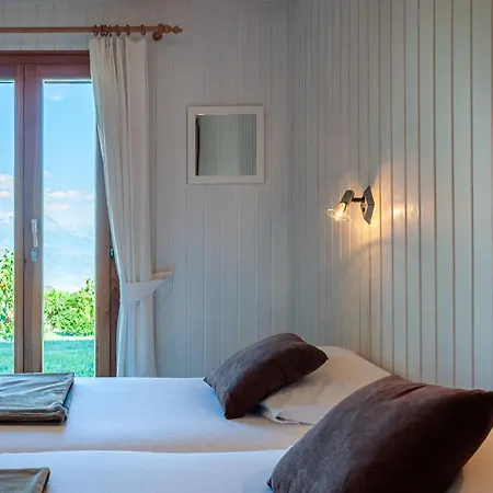 Lao-lao By Interhome Alpesi faház *